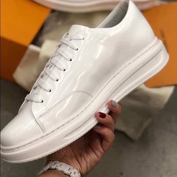 Louis Vuitton Men’s Sneakers - Picture 2 of 8